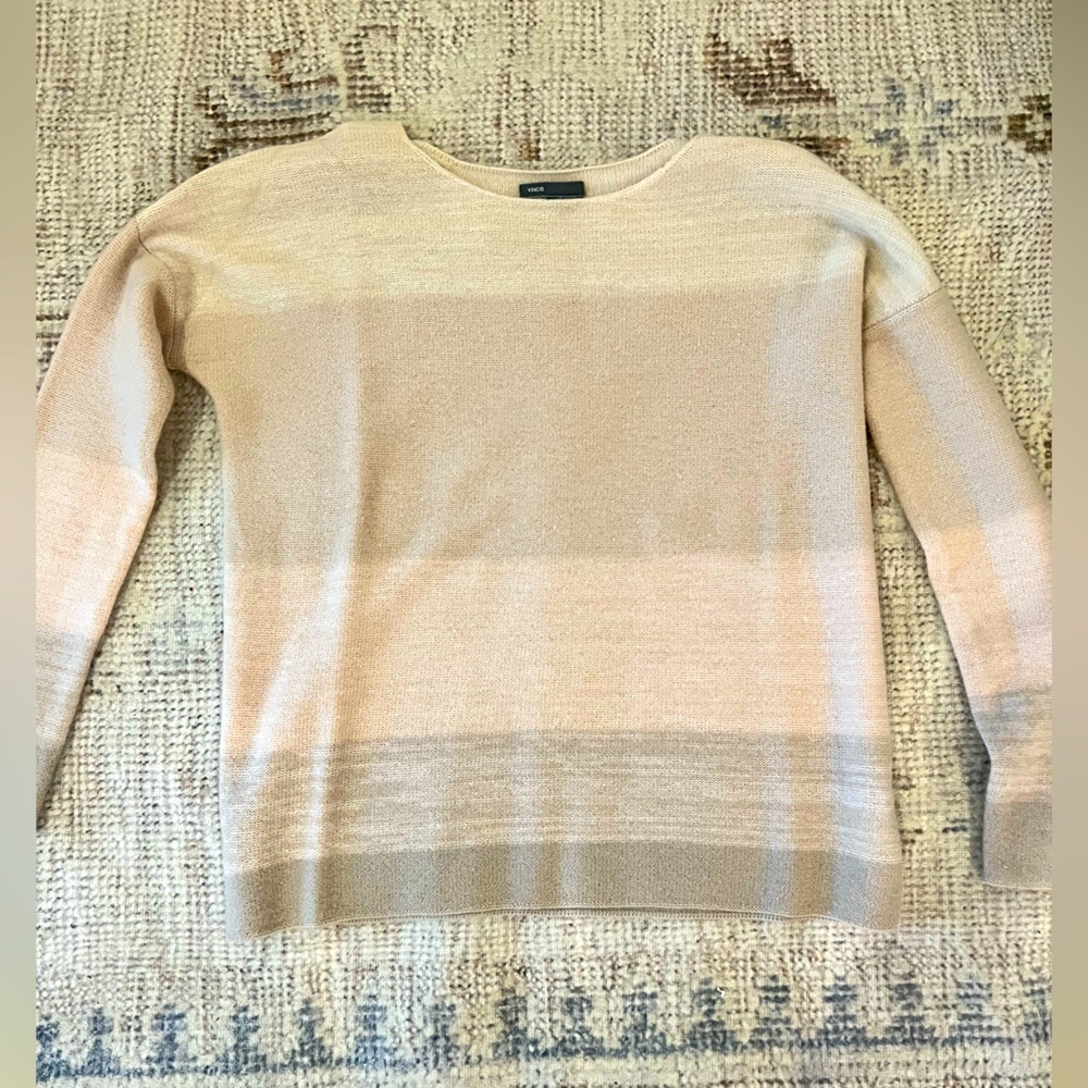 VINCE. Cashmere Sweater. Pinkish Stripe 💗. Size Medium. Perfect!!